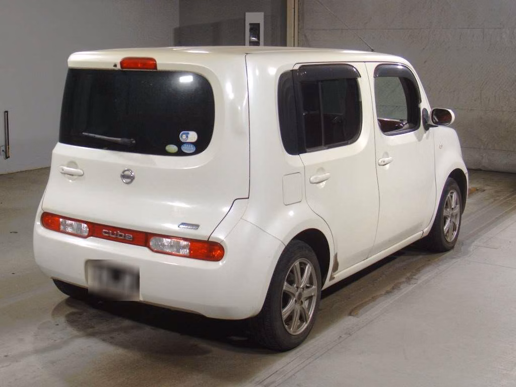 NISSAN CUBE