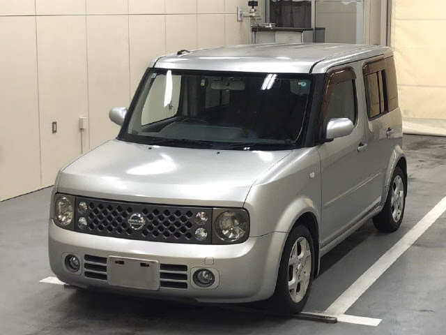 NISSAN CUBE