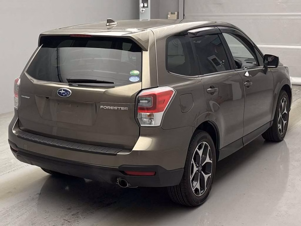 SUBARU FORESTER