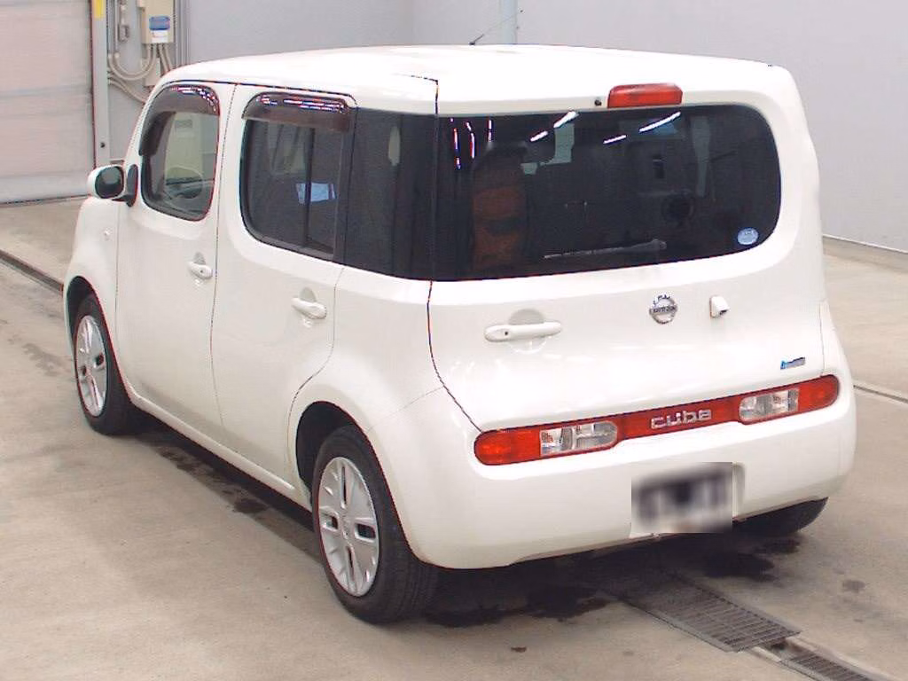 NISSAN CUBE