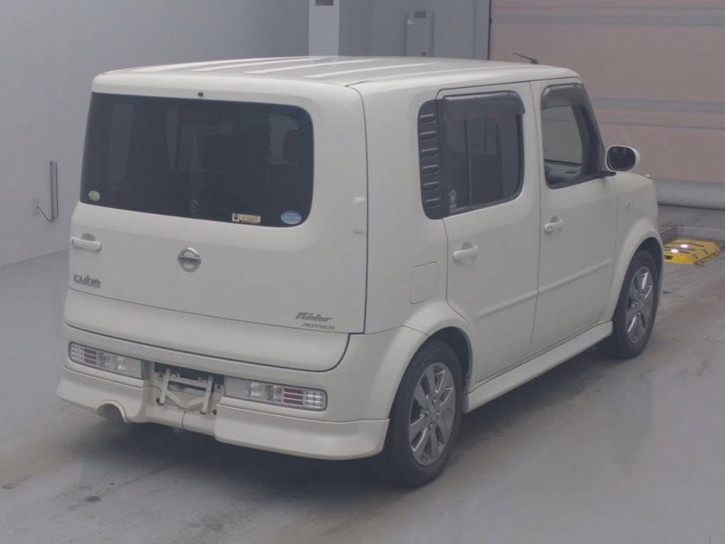 NISSAN CUBE