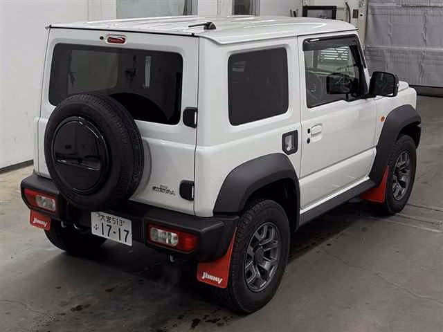 SUZUKI JIMNY SIERRA