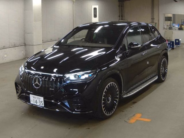 MERCEDES-BENZ EQE SUV