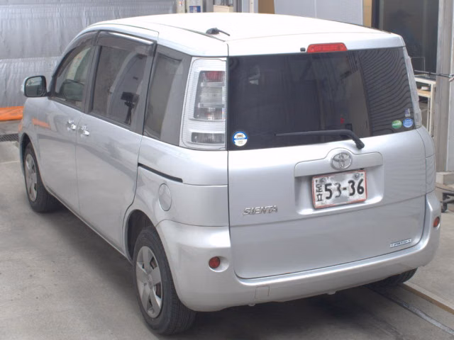 TOYOTA SIENTA