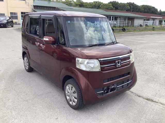 HONDA N-BOX