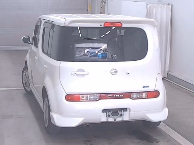 NISSAN CUBE