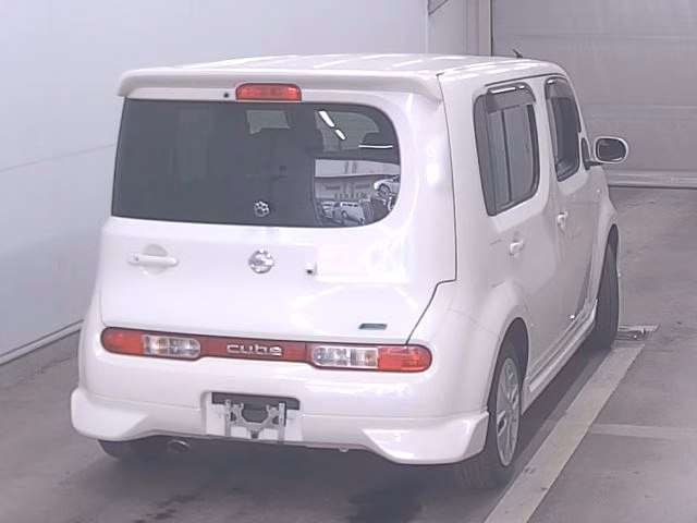 NISSAN CUBE