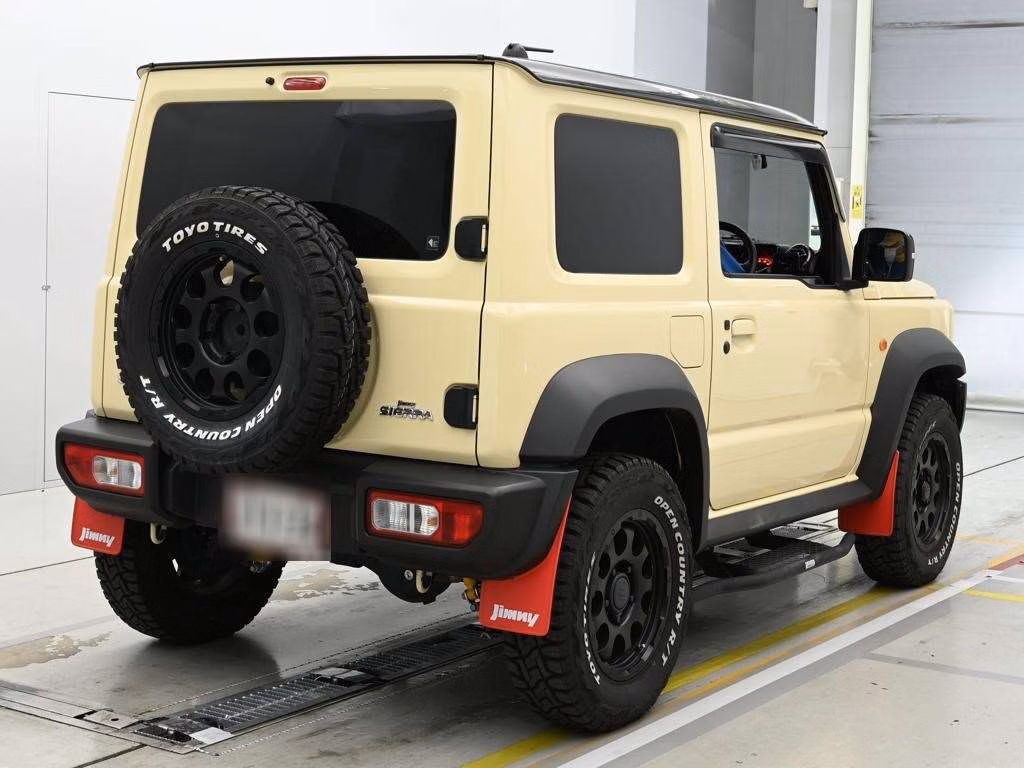 SUZUKI JIMNY SIERRA