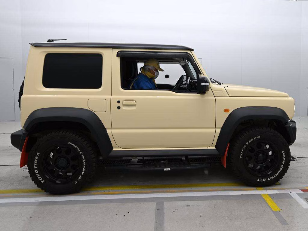 SUZUKI JIMNY SIERRA