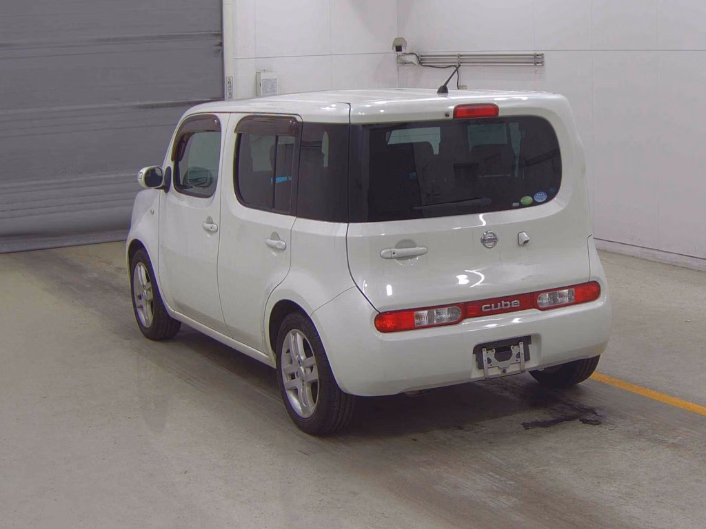 NISSAN CUBE