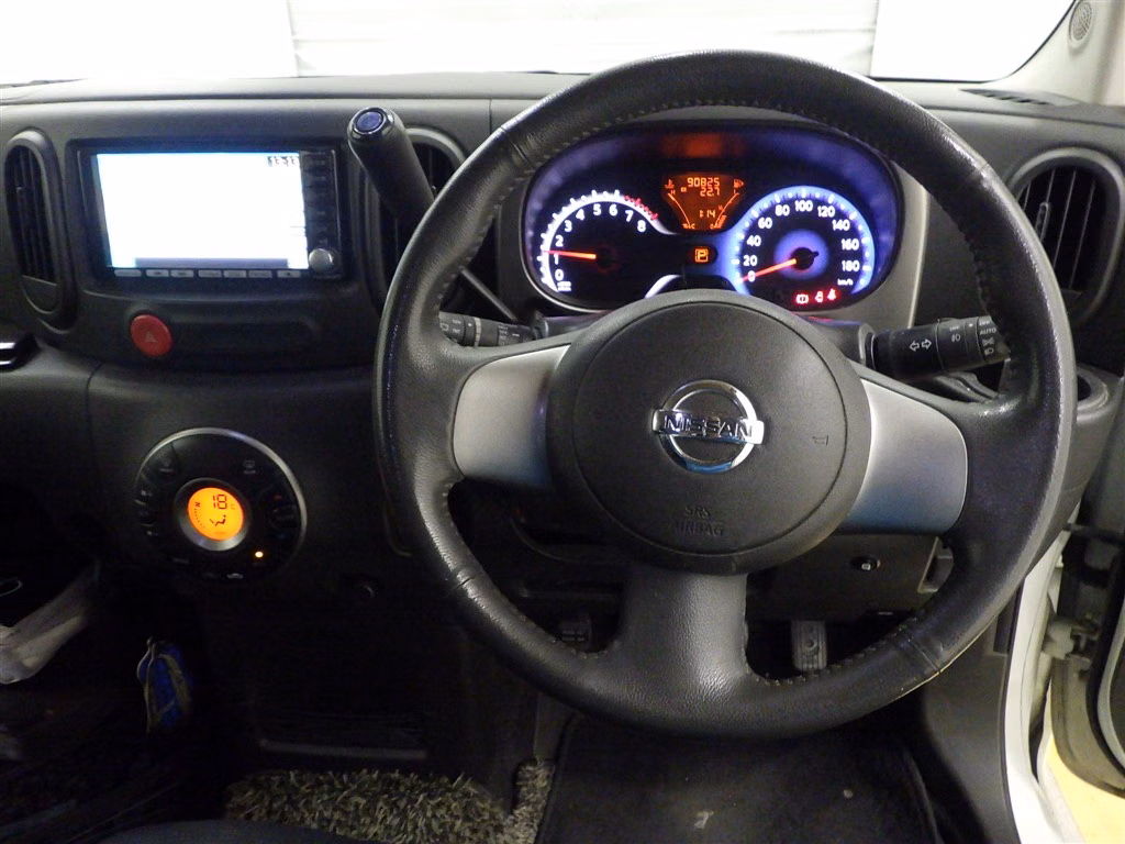 NISSAN CUBE