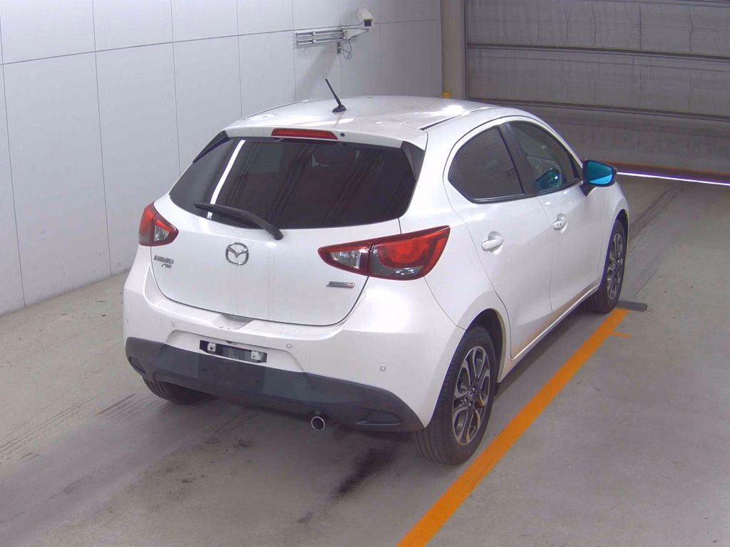 MAZDA MAZDA2