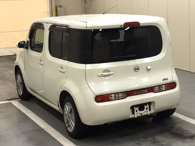 NISSAN CUBE