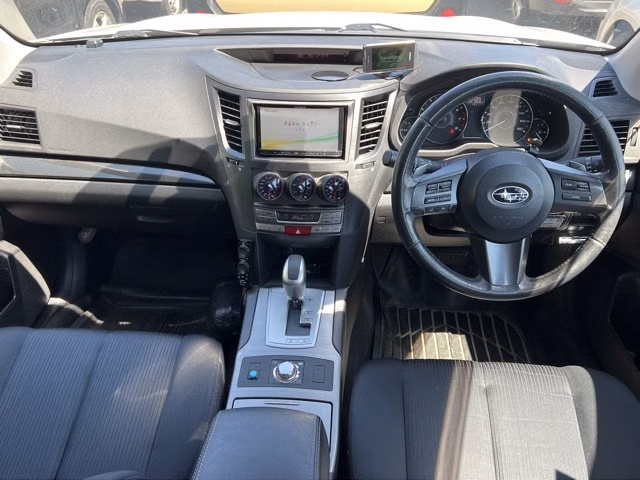SUBARU LEGACY