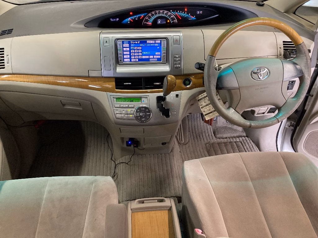 TOYOTA ESTIMA