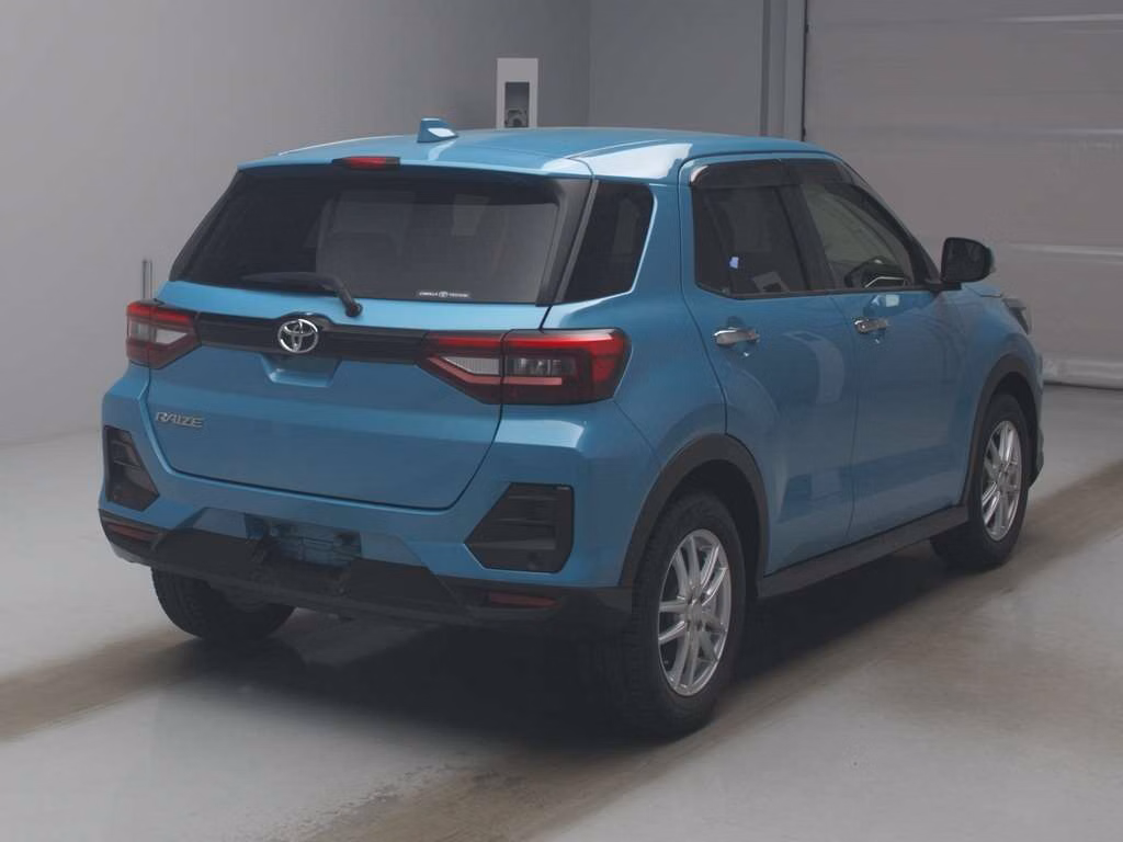 TOYOTA RAIZE