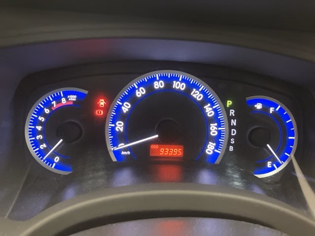 TOYOTA ISIS
