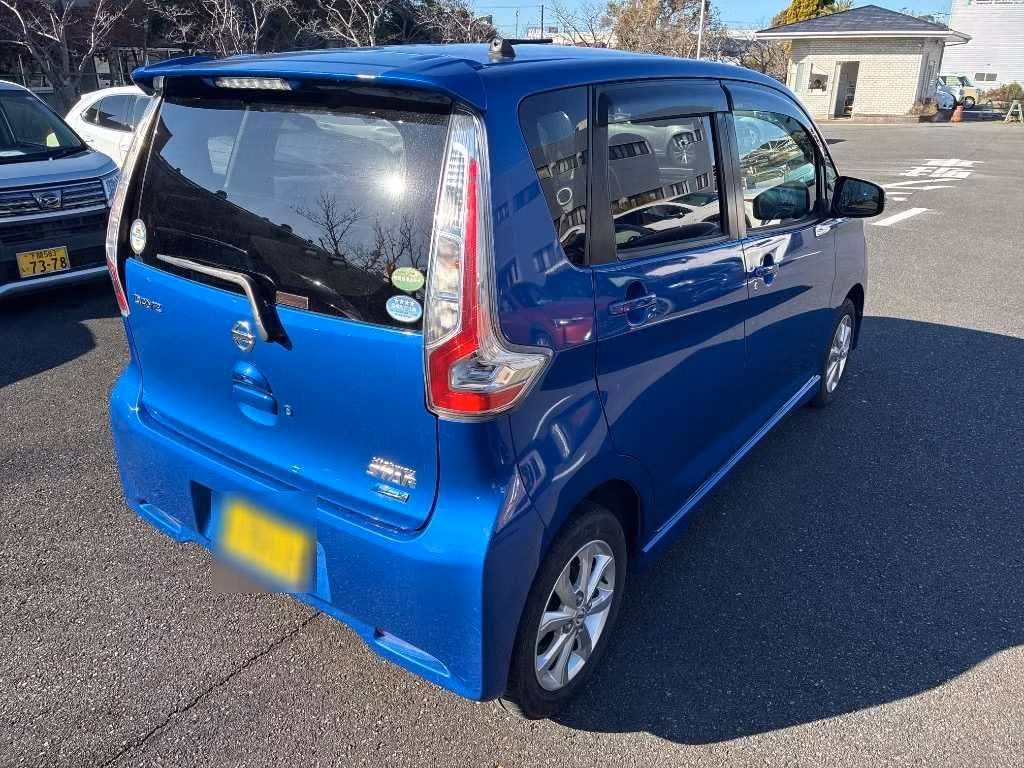NISSAN DAYZ