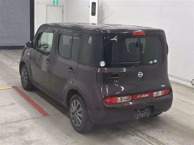 NISSAN CUBE