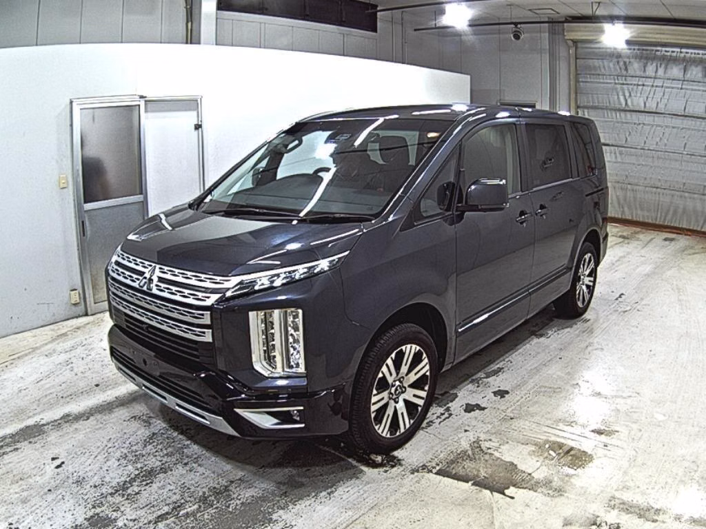 MITSUBISHI DELICA D:5