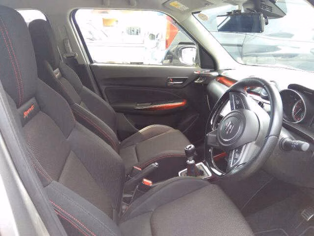 SUZUKI SWIFT