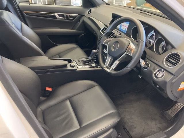 MERCEDES-BENZ C-CLASS