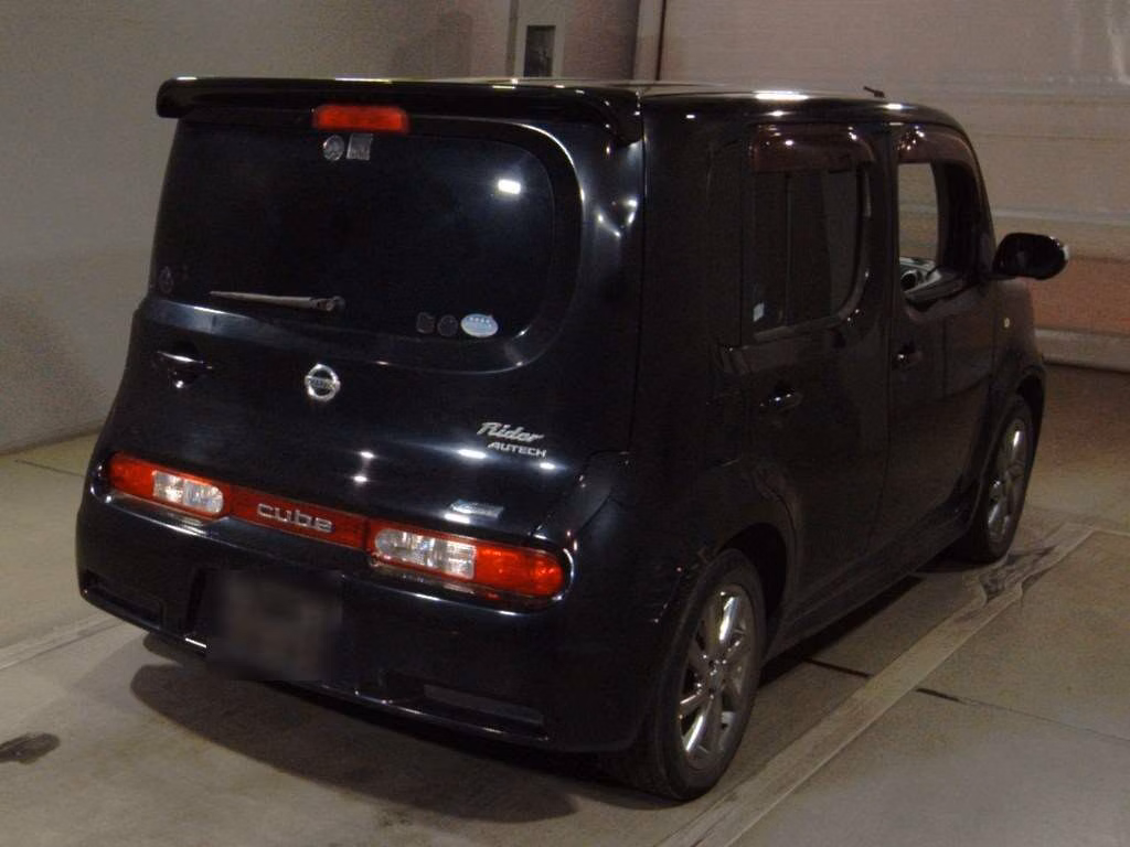 NISSAN CUBE