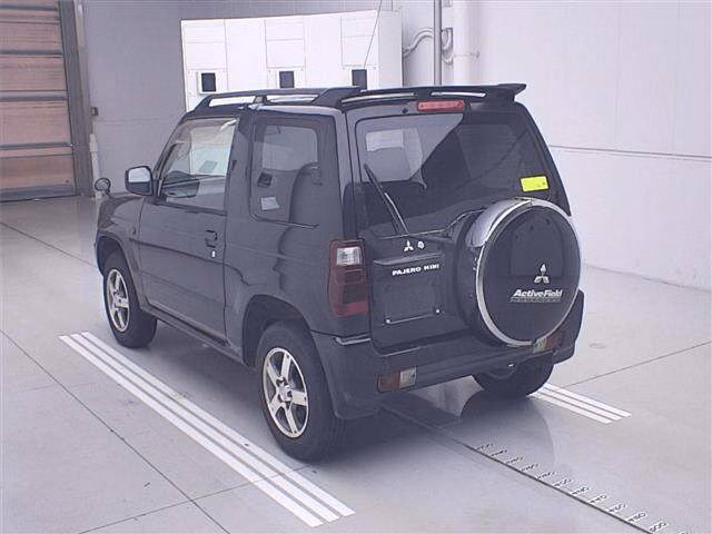 MITSUBISHI PAJERO MINI
