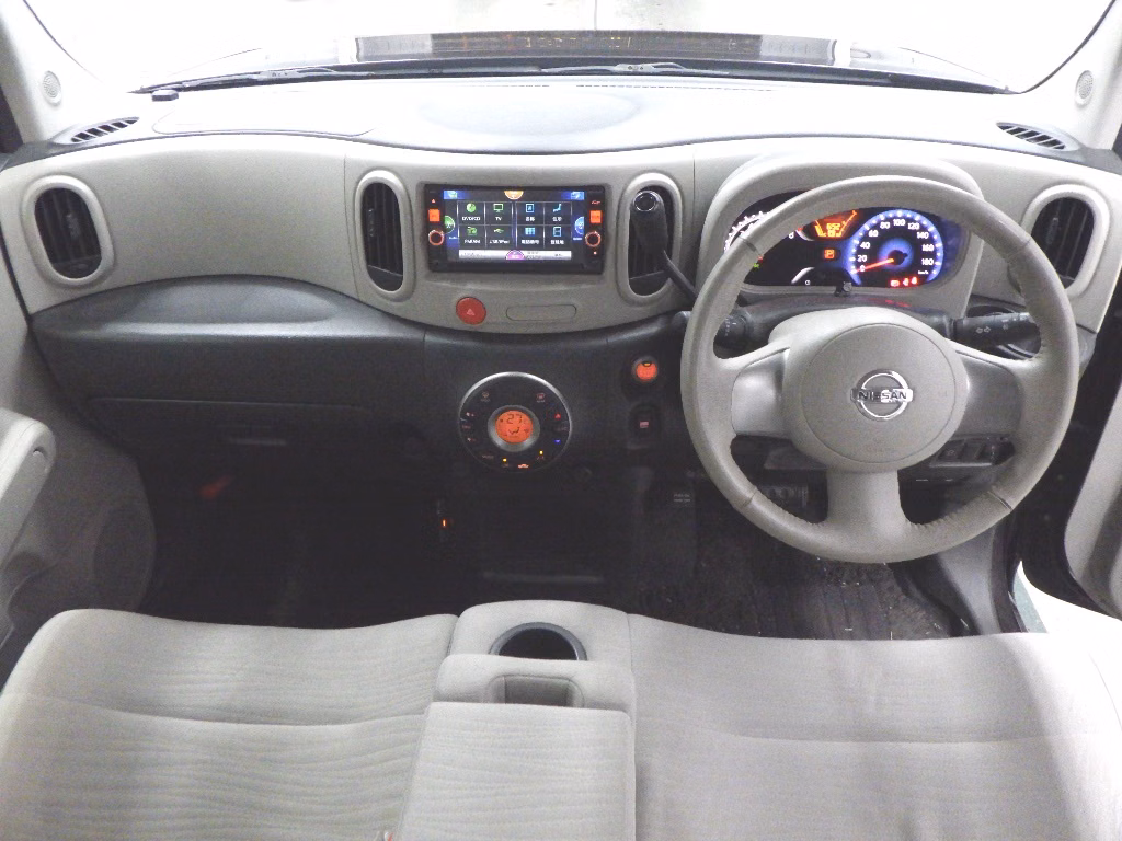 NISSAN CUBE