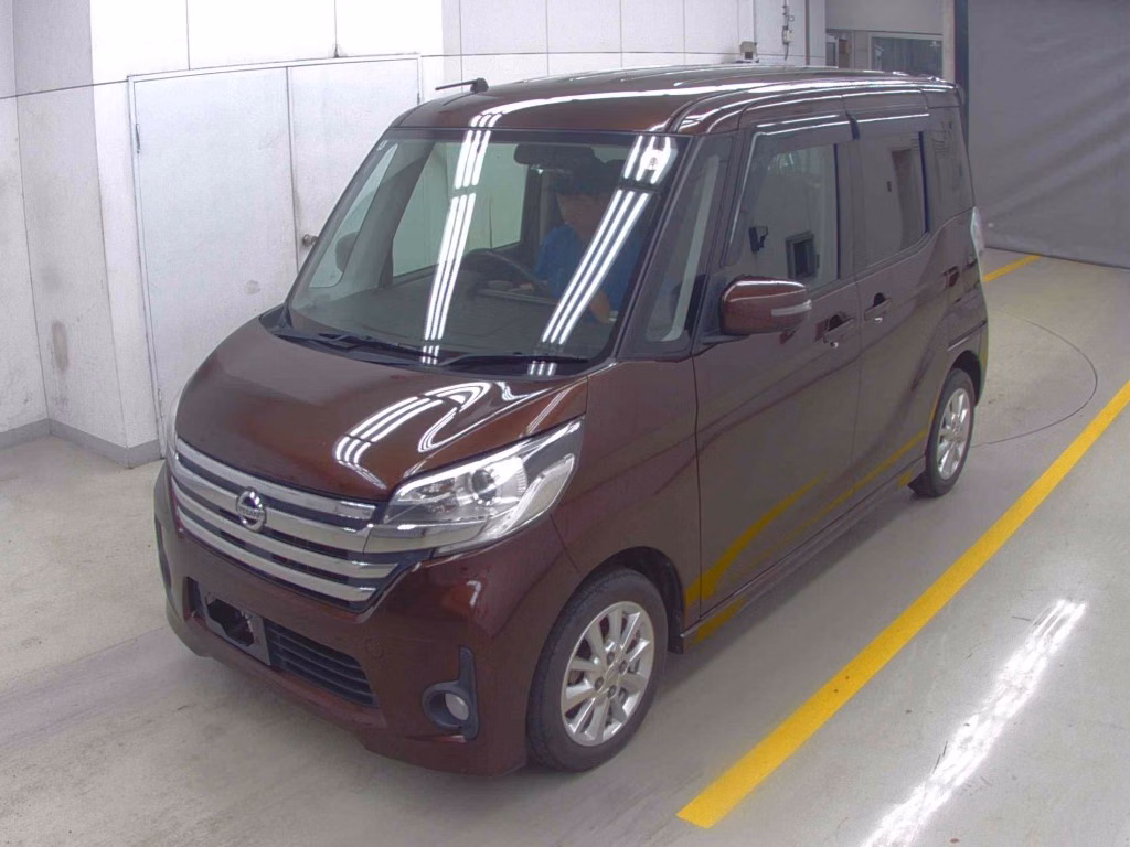 NISSAN DAYZ ROOX