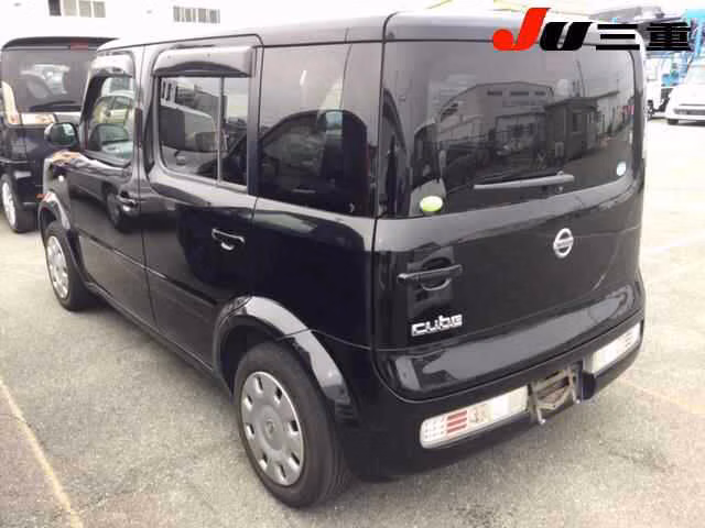 NISSAN CUBE