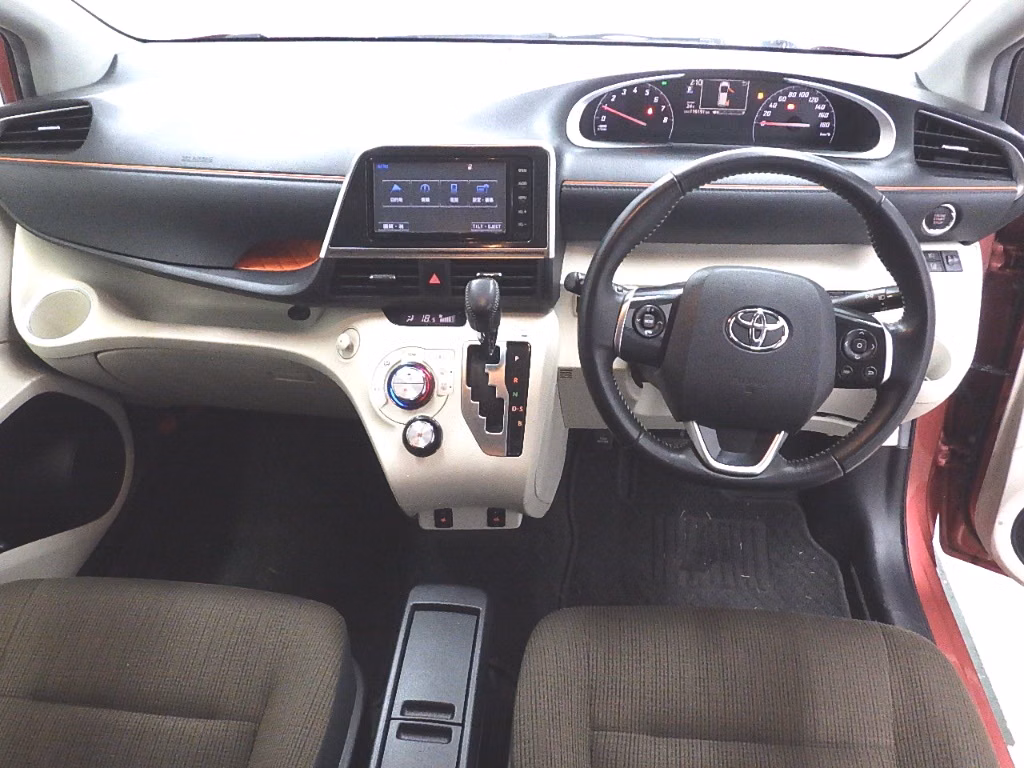 TOYOTA SIENTA