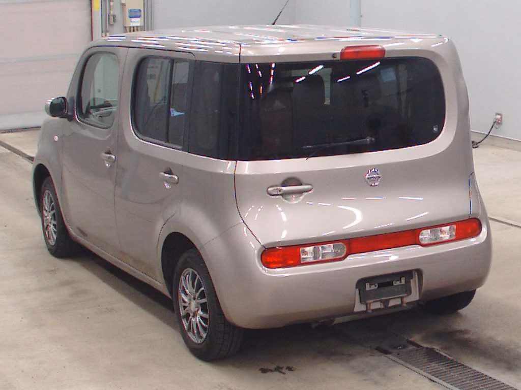 NISSAN CUBE