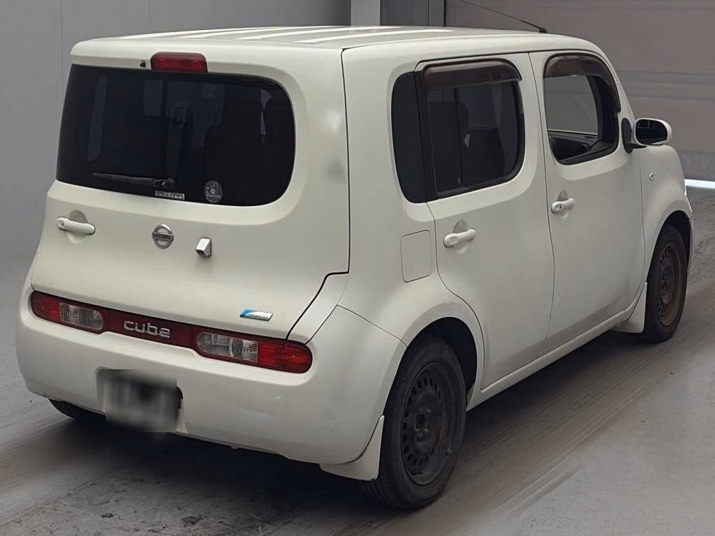 NISSAN CUBE