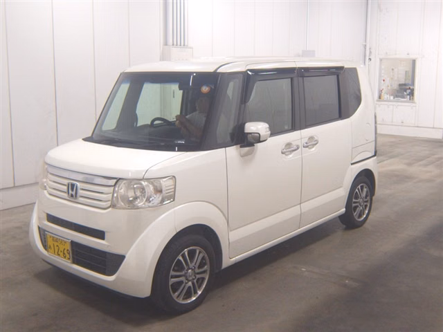 HONDA N-BOX
