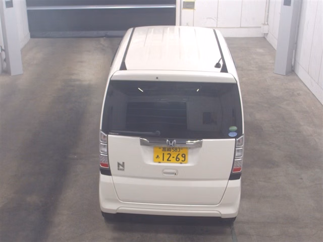 HONDA N-BOX