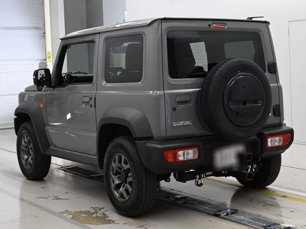 SUZUKI JIMNY SIERRA