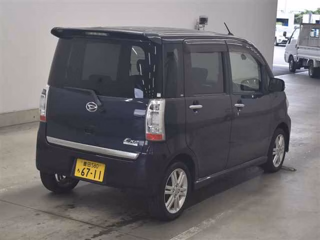 DAIHATSU TANTO EXE