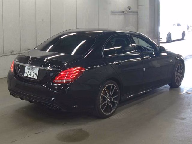 MERCEDES-BENZ C-CLASS