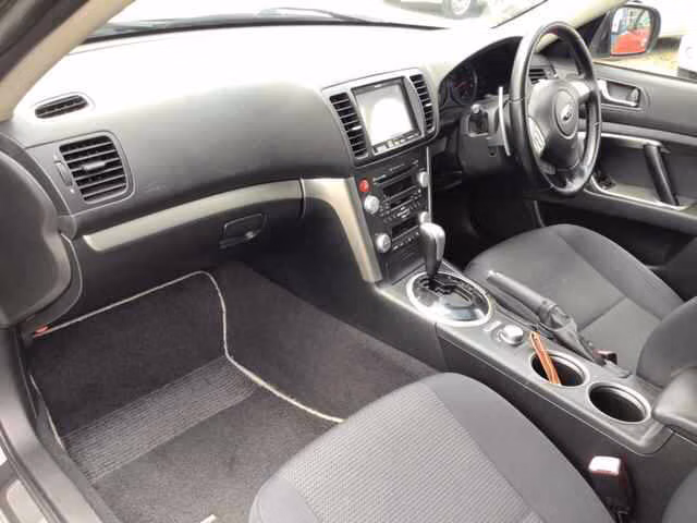 SUBARU LEGACY