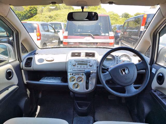 HONDA LIFE