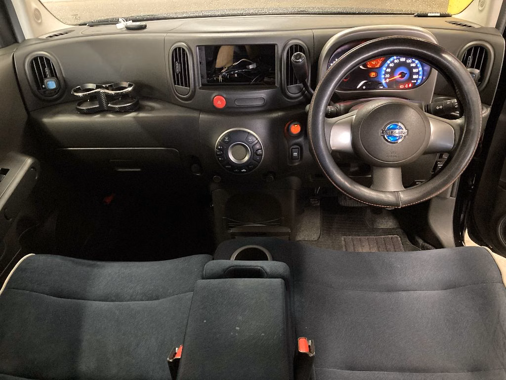 NISSAN CUBE