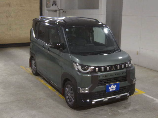 MITSUBISHI DELICA MINI