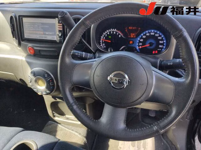 NISSAN CUBE