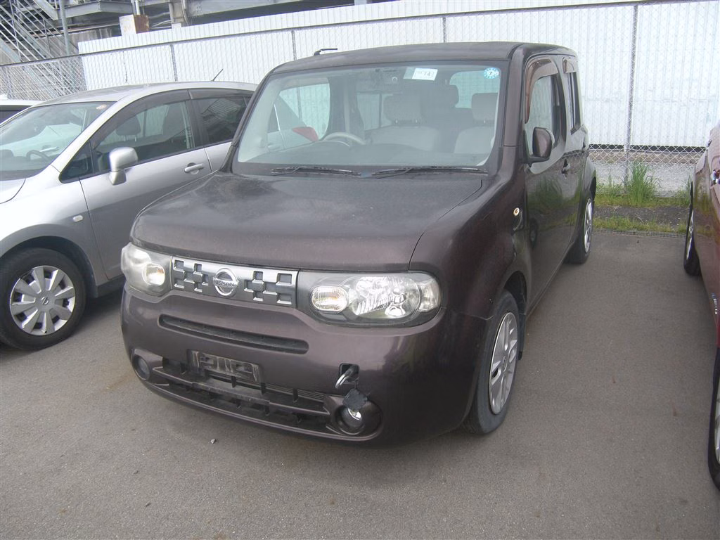 NISSAN CUBE
