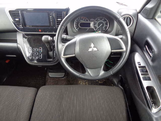 MITSUBISHI EK SPACE