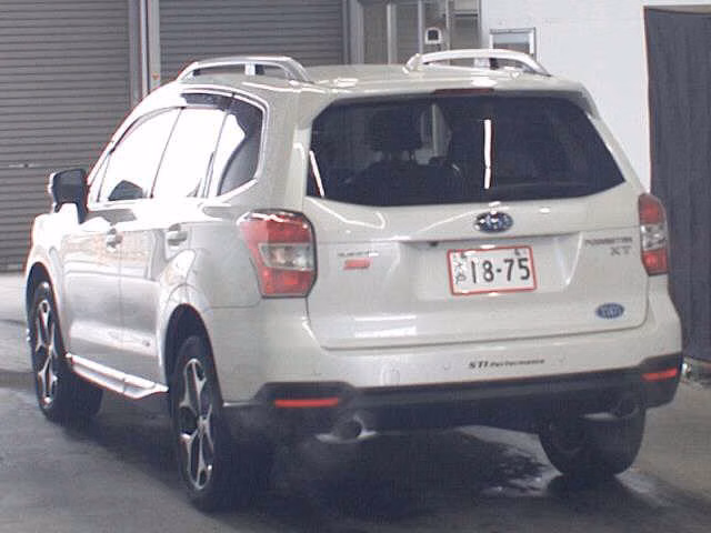 SUBARU FORESTER