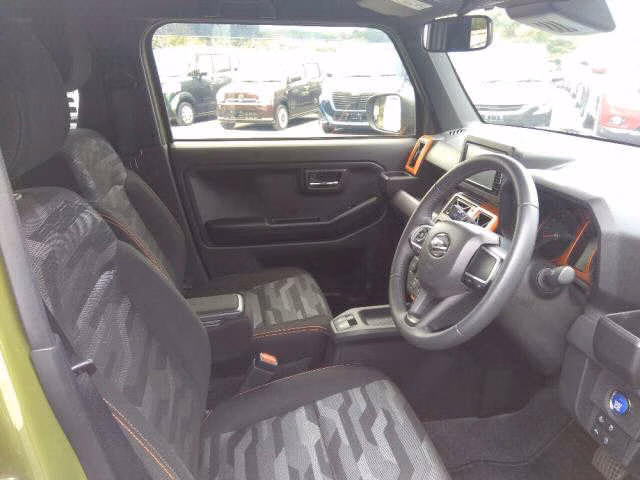 DAIHATSU TAFT