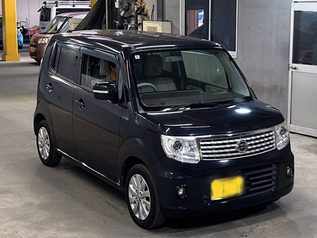 NISSAN MOCO