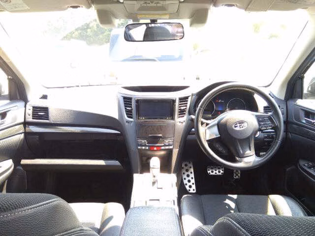 SUBARU OUTBACK